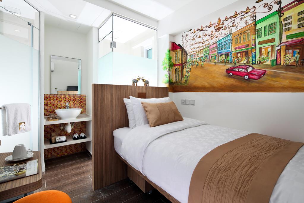 Clover The Arts 3* Singapore