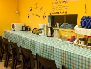 Joyfor Backpackers' Hostel