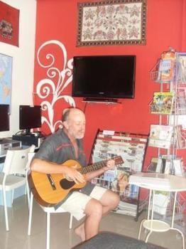 Greendili Backpackers *