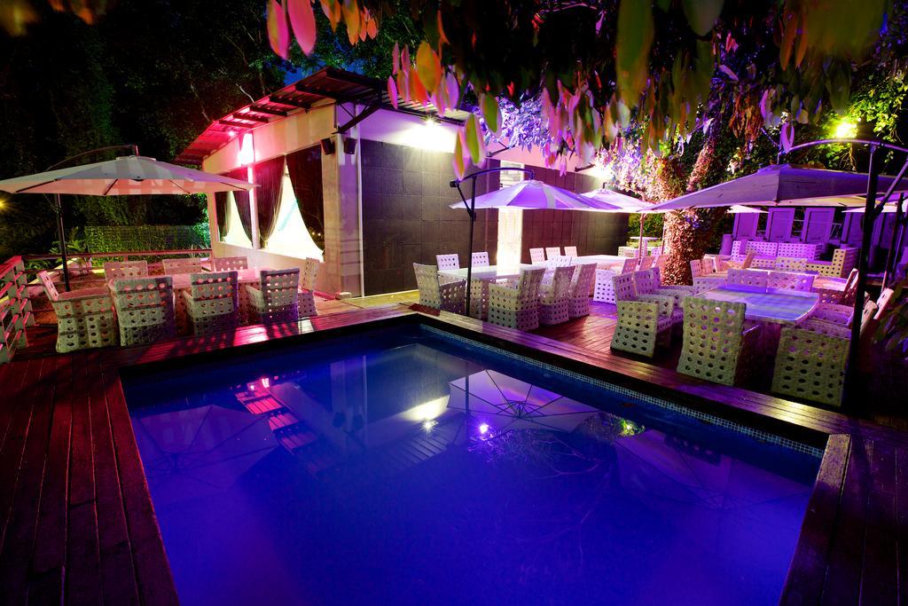 Hotel Raintr33 Singapore