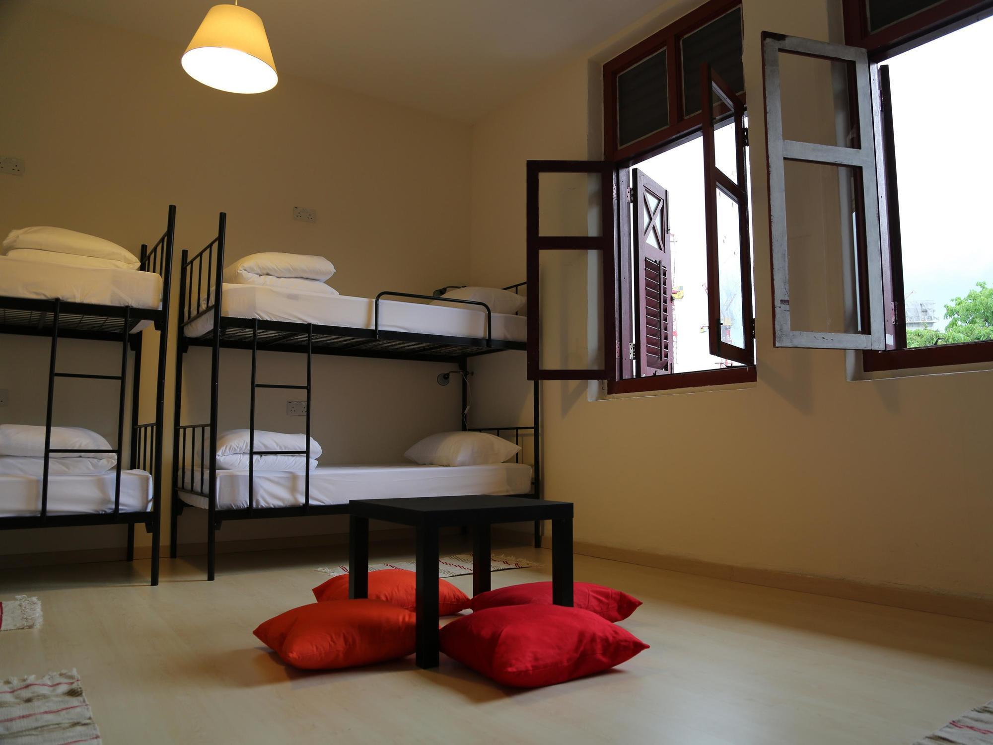 Hostel Lah