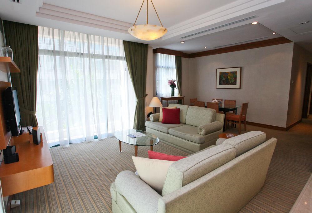 Fraser Place Robertson Walk 5*