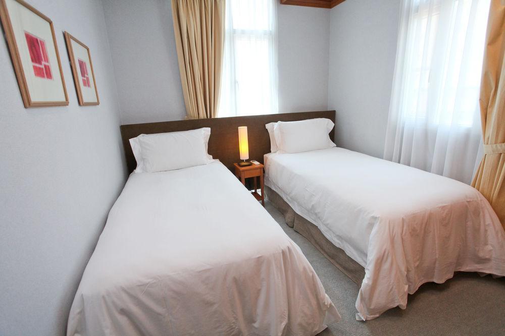 Fraser Place Robertson Walk 5*