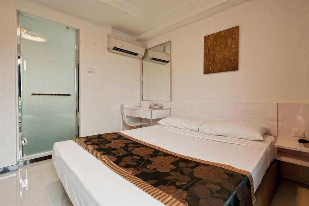 Harbour Hotel 3*