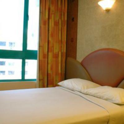 81 Orchid Hotel 2*