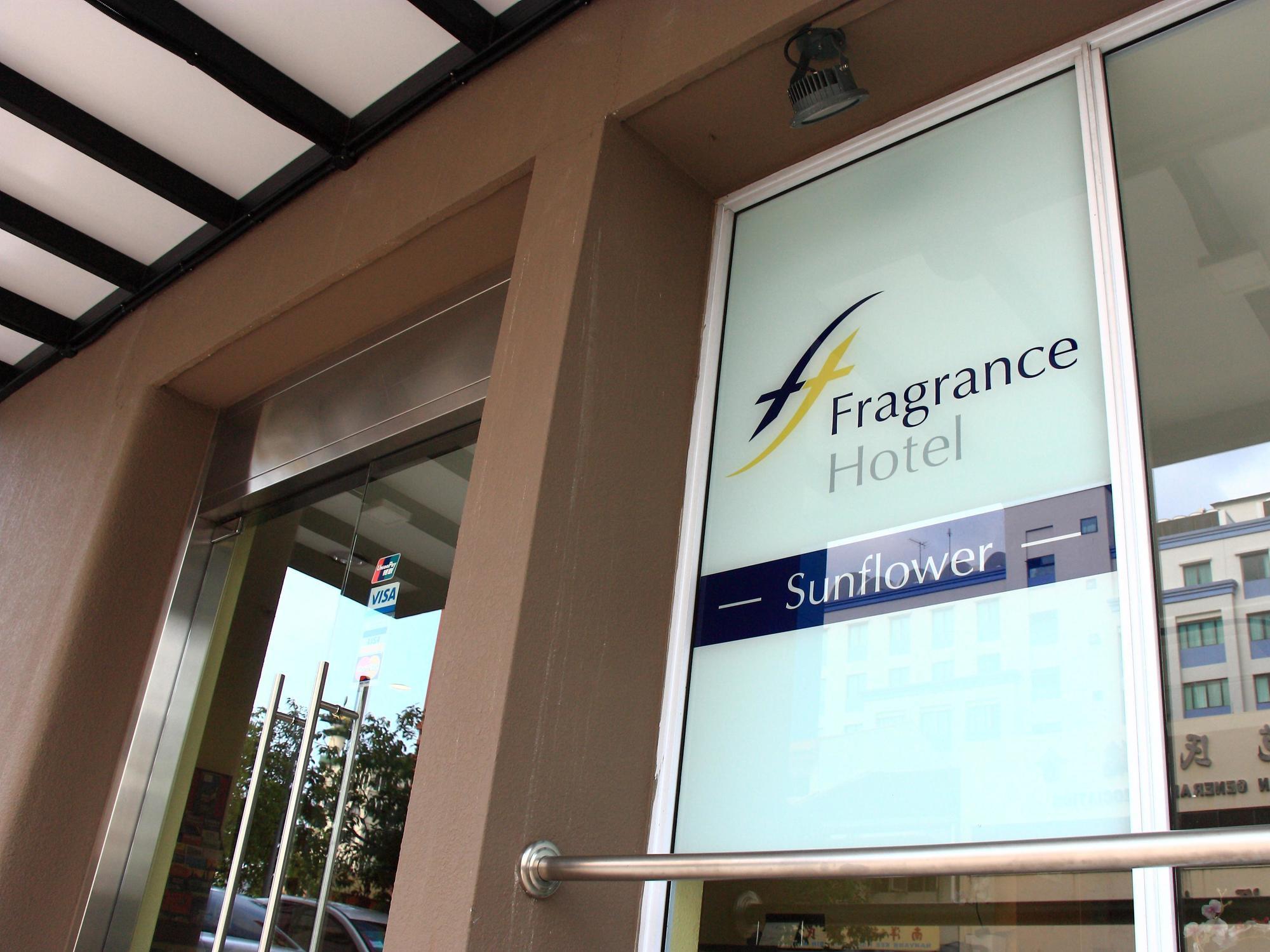 Ibis Budget Ametrine Hotel 2*