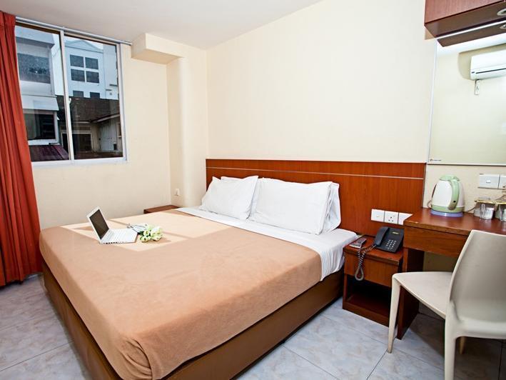 Ibis Budget Ametrine Hotel