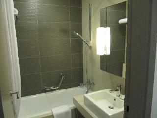 Citadines Mount Sophia 4*