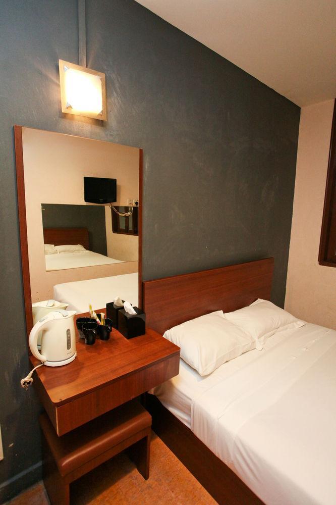 Cube Boutique Capsule At Chinatown Capsule hotel Singapore