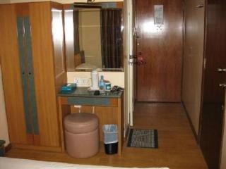 Hotel 81 Premier Princess