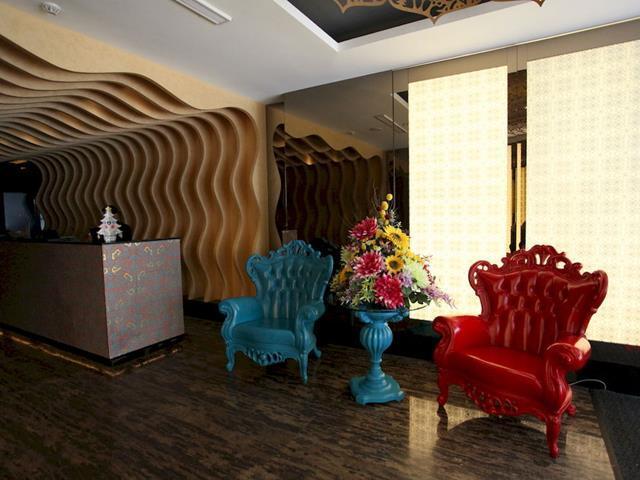 Venue 3*