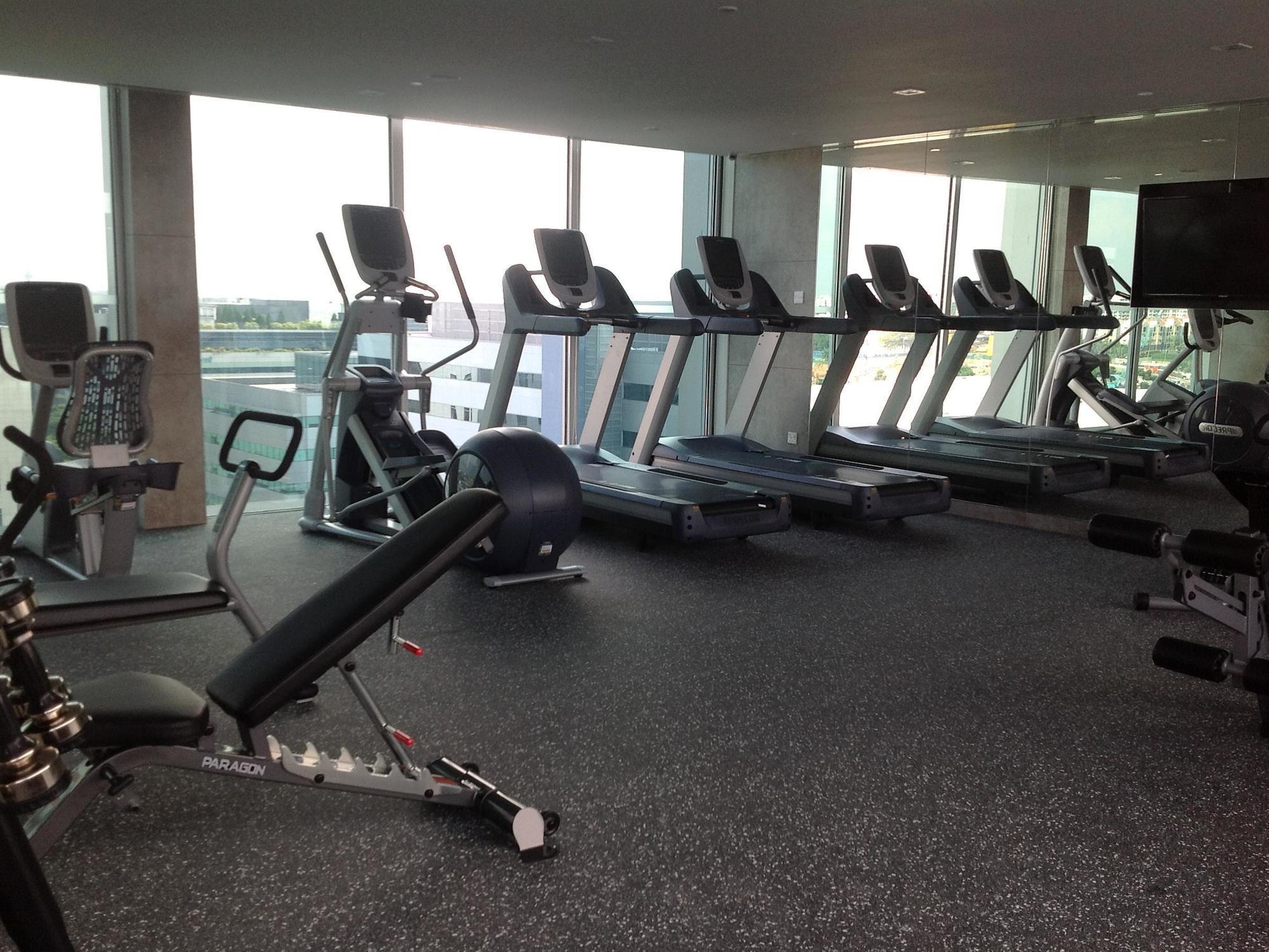 Park Avenue Changi 4*