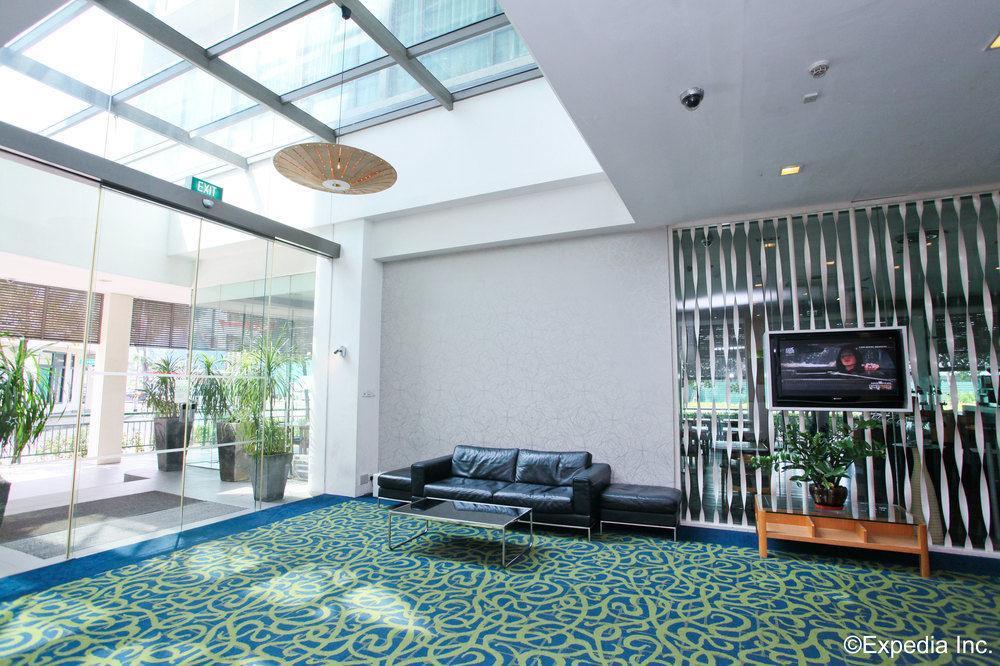 Aqueen Lavender 3* Singapore