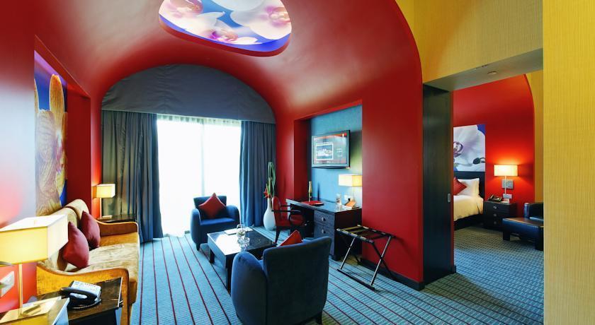 Resort World Sentosa - Festive 5*