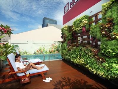 Hotel Clover 5 Hongkong Street 4*