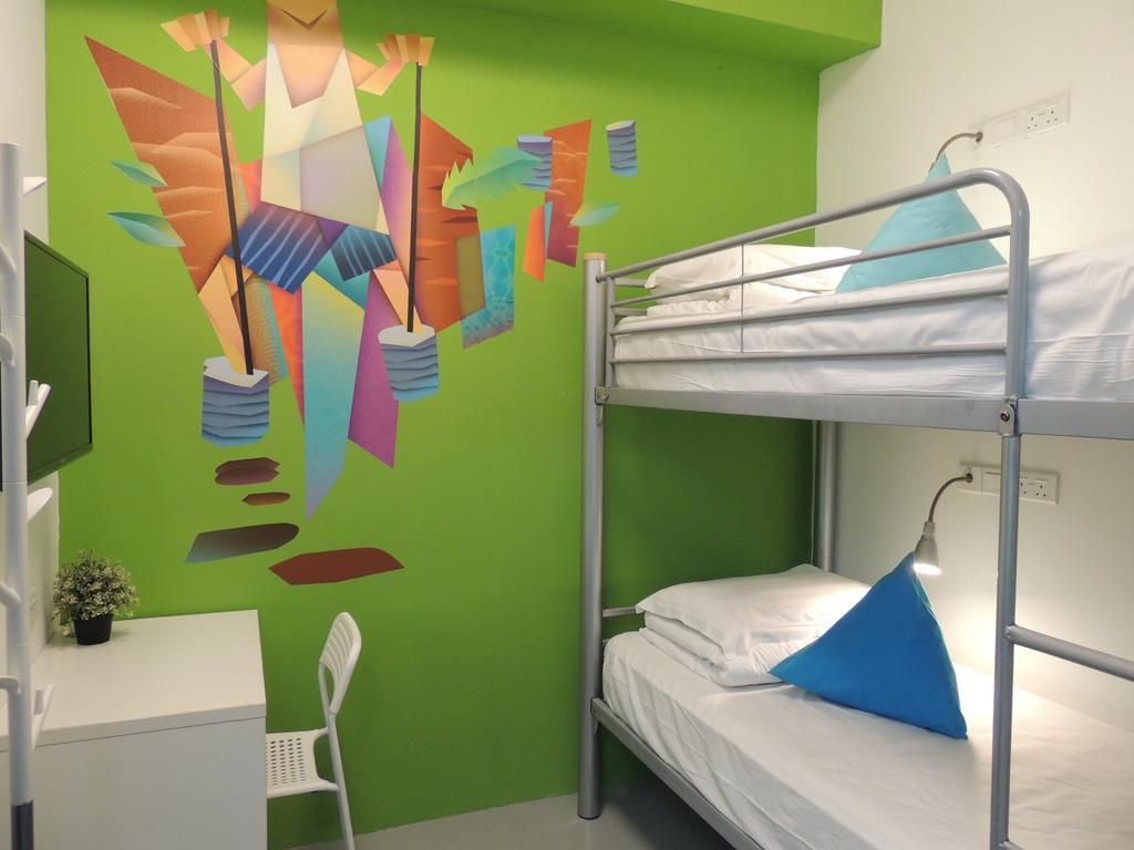 Hostel Five Stones