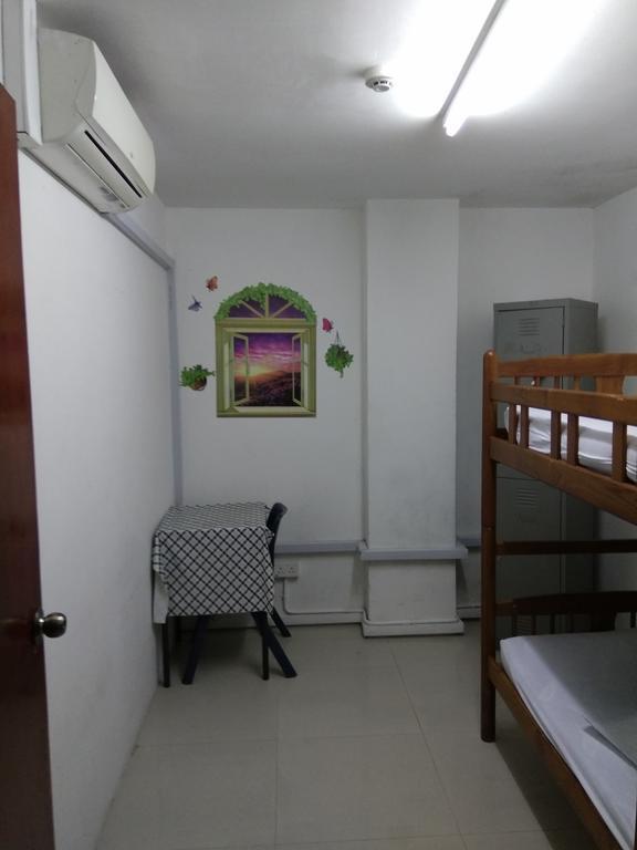 Hostel & Student Singapore