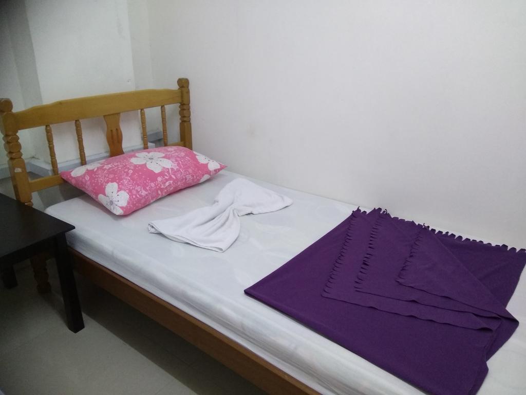 & Student Singapore