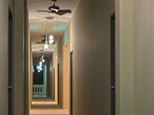 Raintr33 Hotel