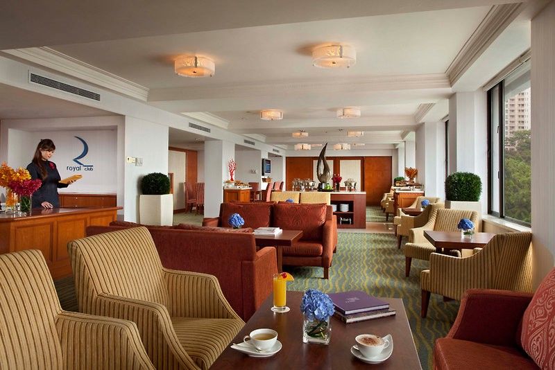 Hotel Royal Plaza On Scotts 5*
