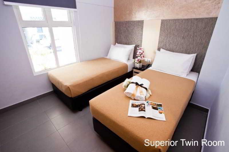 Fragrance Hotel *