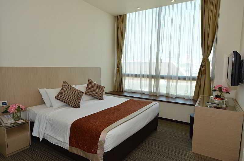 Hotel Aqueen Lavender Singapore