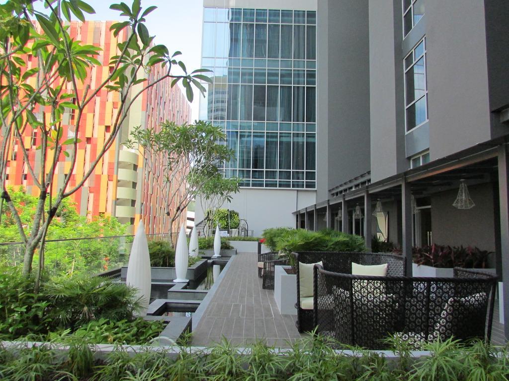 Mercure Bugis 4*