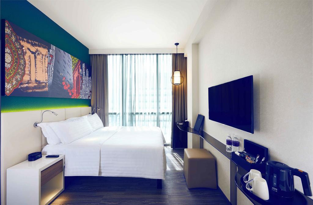 Mercure Bugis Hotel 4*