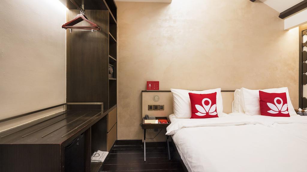 Hotel Zen Premium Outram Park
