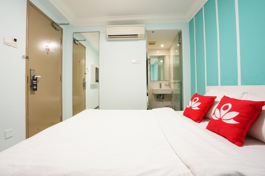 Zen Bukit Merah Hotel 3*