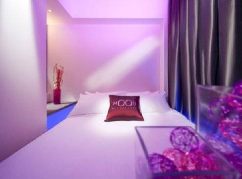 Moon 23 Hotel Singapore