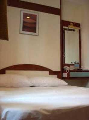 Hotel Happy *