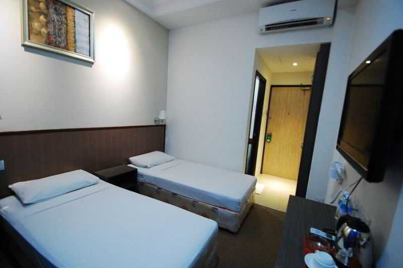 Madras Eminence Hotel Singapore