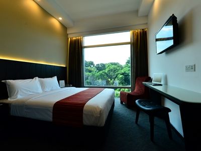 Hotel Chancellor@orchard 3*