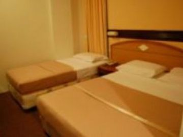 Madras Eminence 2* Singapore