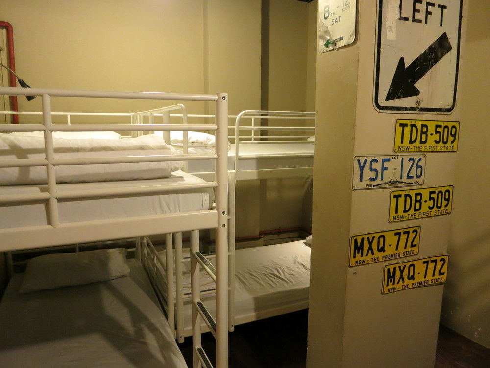 Beds And Dreams @ Chinatown 2 * Singapore
