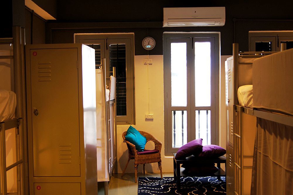 Royal Hostel *