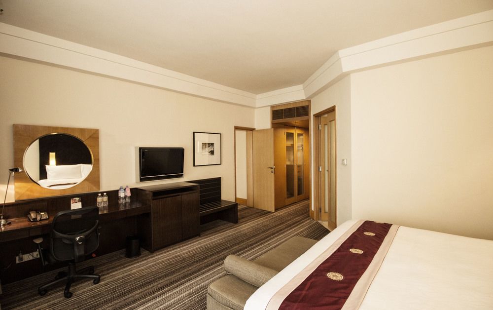 Hotel Amara - Newly Renovated