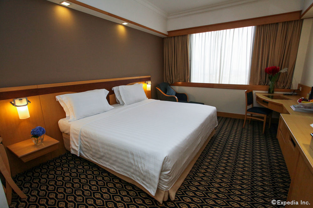 Furama City Centre Hotel Singapore