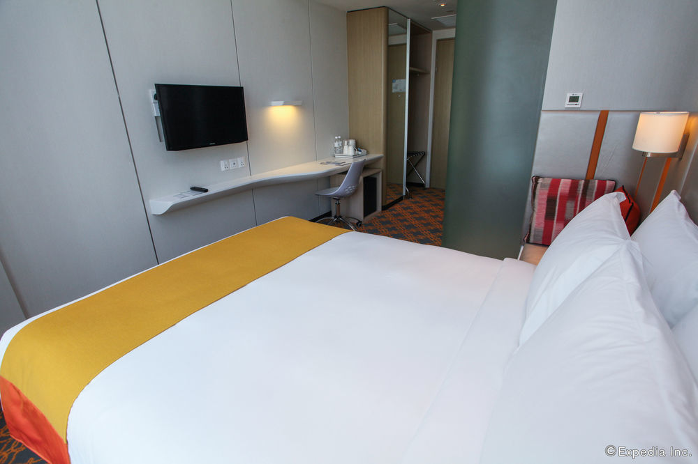 Hotel Express Katong By Ihg 4*
