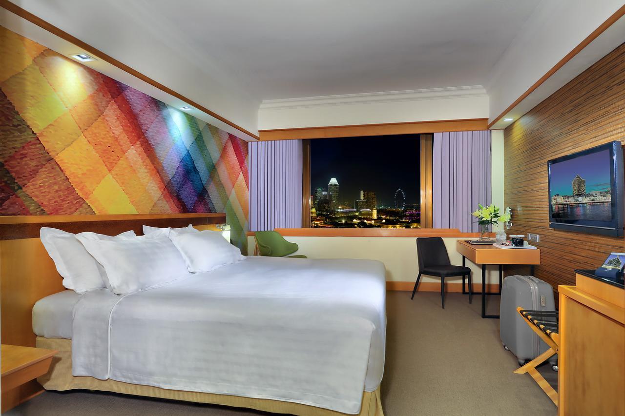 Furama City Centre Hotel 4*