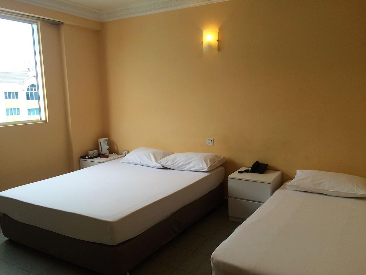 K 12 Hotel 2*