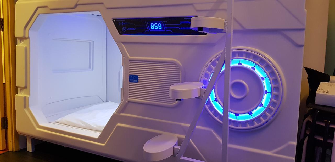 Galaxy Pods @ Chinatown Capsule hotel