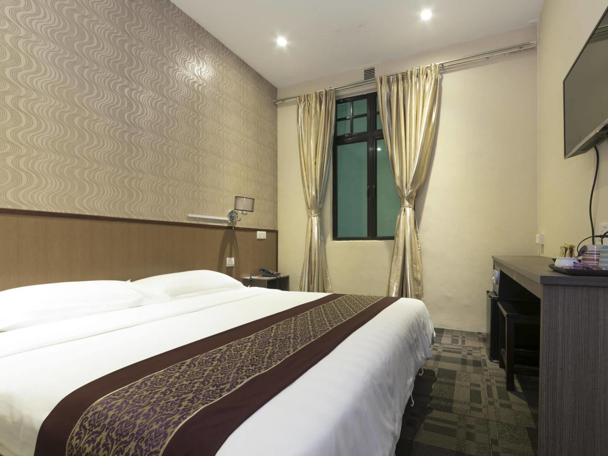 Madras Eminence Hotel Singapore