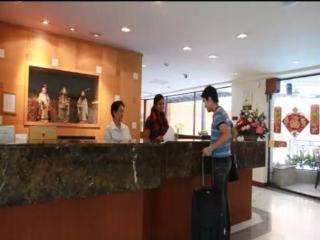 Kihei Beach Hotel 3*