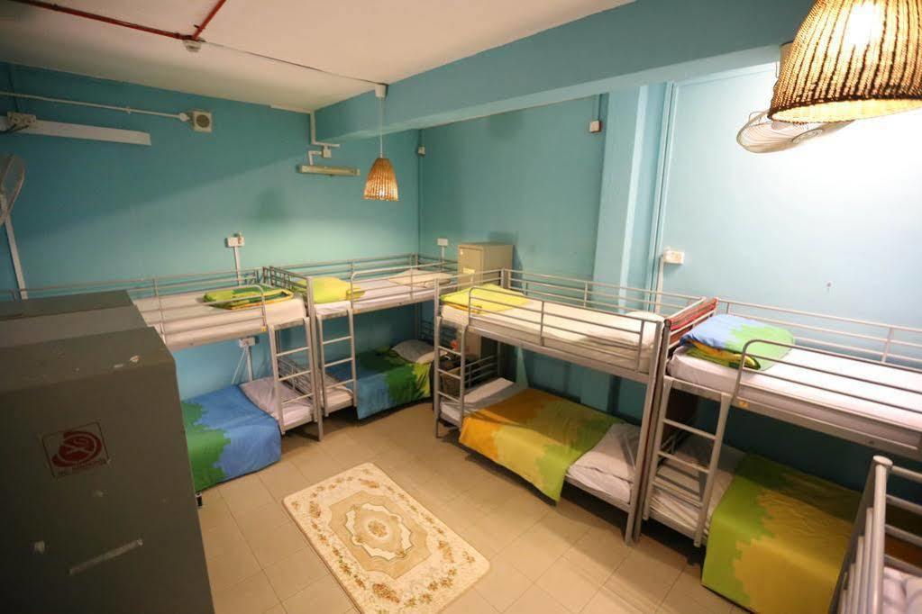 Fernloft - , Chinatown Hostel Singapore