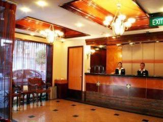 81 Premier Princess Hotel 2*