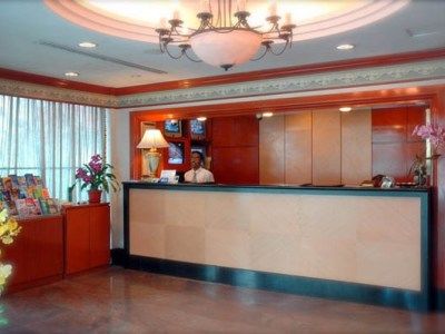 81 Orchid Hotel 2*