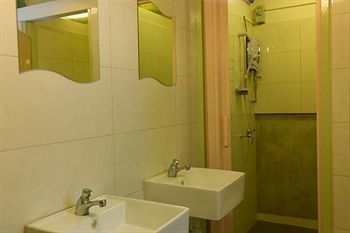 Joyfor Backpackers' Singapore