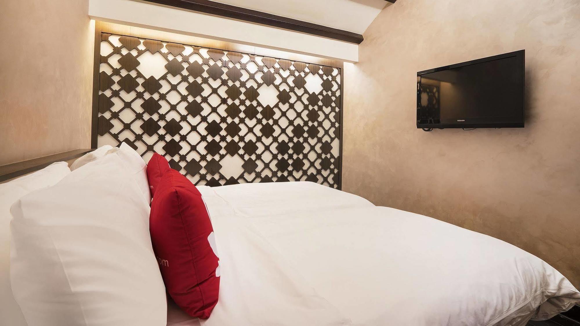 Zen Premium Outram Park Hotel Singapore